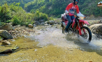 Day 2:  VU LINH – HA GIANG (170 KM)  (B/L/D)