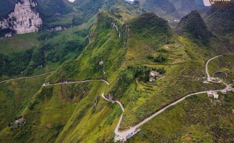 Day 2:  VU LINH – HA GIANG (170 KM) (B/L/D)