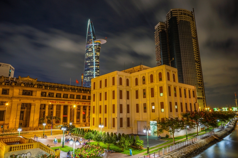 Ho Chi Minh City Launches Another Airport-Downtown Bus Service Ho Chi Minh City Launches Another Airport-Downtown Bus Service